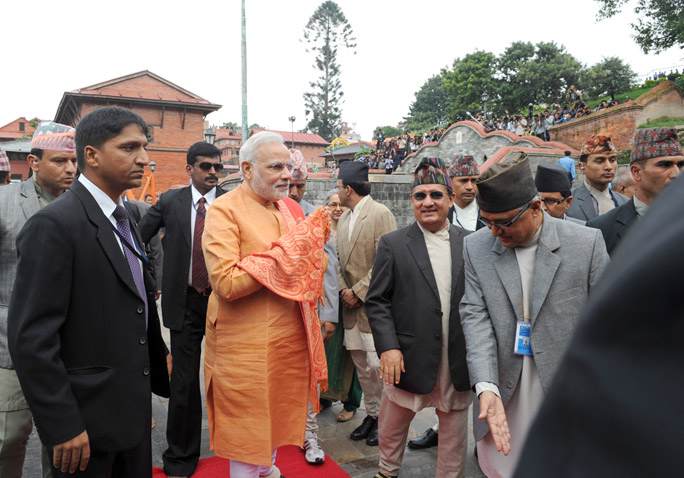 लुम्बिनी आउँदा भारतीय प्रधानमन्त्री मोदीको फ्रन्टलाइन सुरक्षामा भारतीय सुरक्षाकर्मी, बाहिरी घेरामा मात्र नेपाली