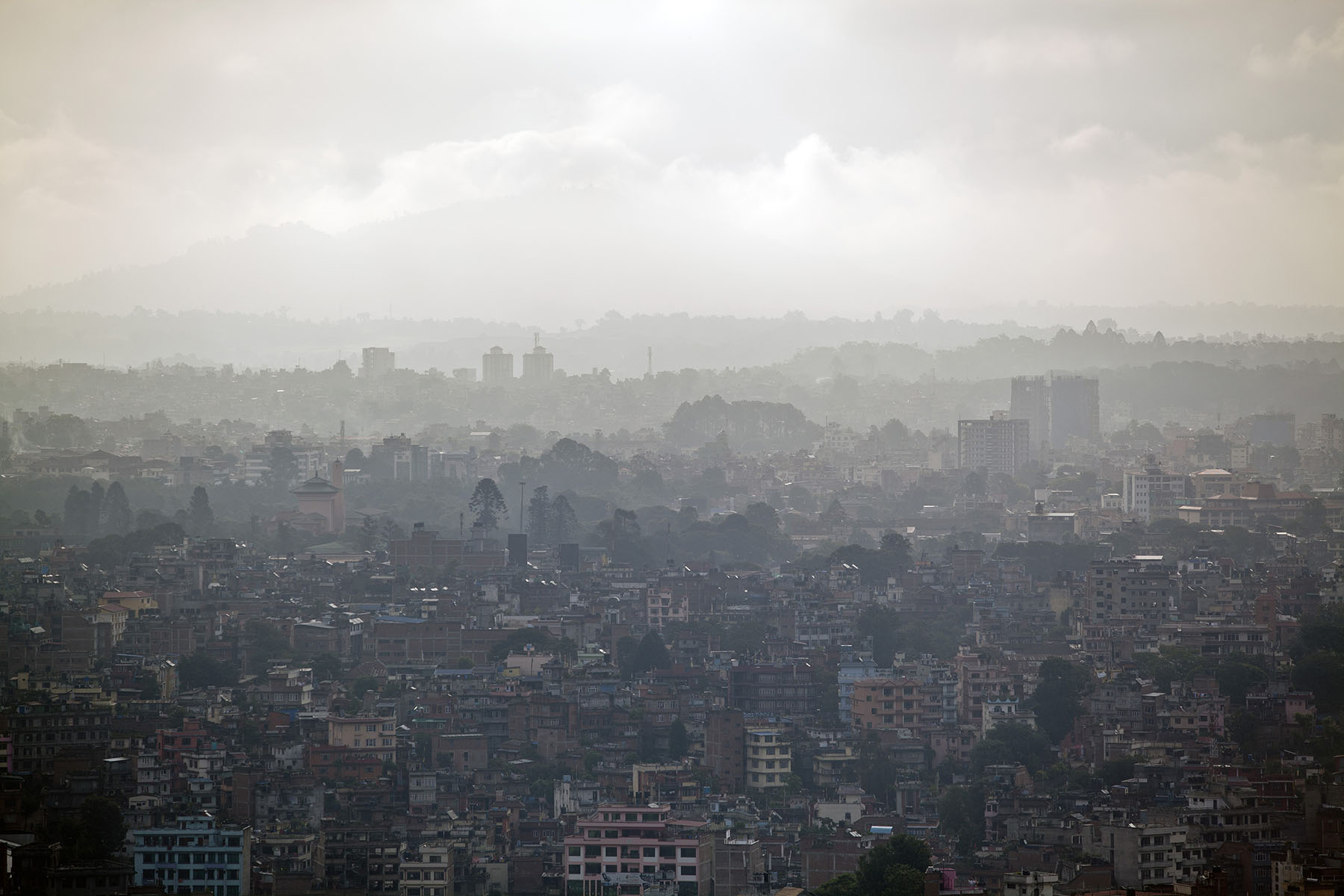 काठमाडौं उपत्यकामा वायुप्रदूषण बढ्यो, सोमबारसम्म मौसम धुम्मिने