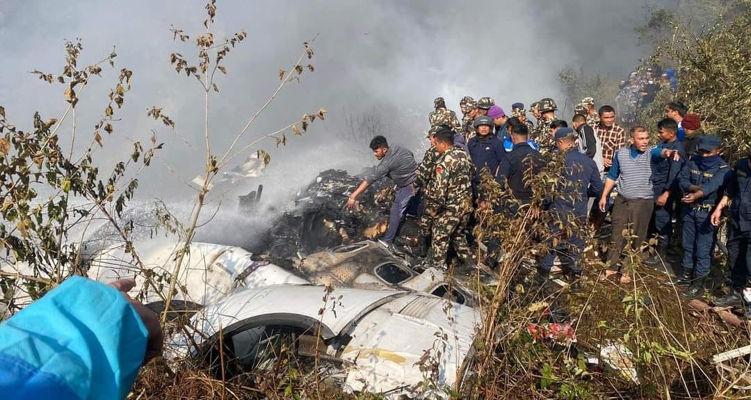 विमान दुर्घटनामा मृत्यु भएका चार भारतीयको परिवारलाई उत्तर प्रदेश सरकारले पाँच लाख रूपैयाँ दिने